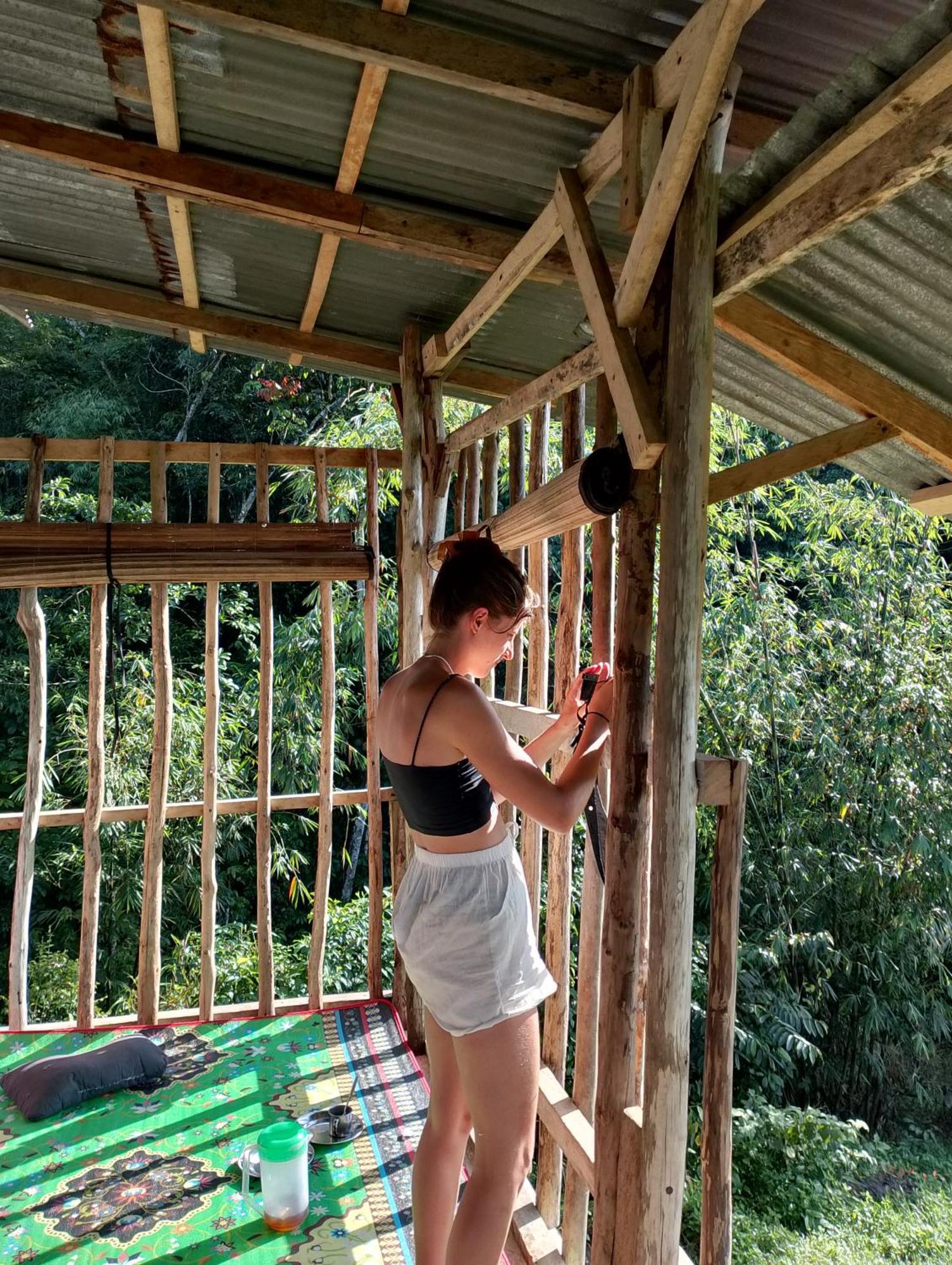 Orangutantreksumatra & Lovely Jungle Lodge Only Book If You Are Treking With Us Bukit Lawang Exterior photo